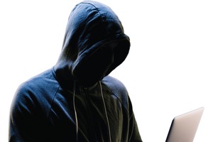 Nhận diện chiêu trò của hacker ví điện tử 