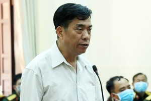 Bị cáo Trần Quốc Dũng tại tòa.