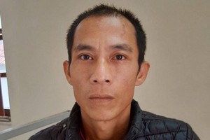 Đối tượng Sơn tại cơ quan công an.