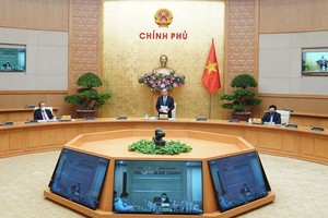 Chính phủ khơi thông dòng vốn lớn, vực dậy doanh nghiệp