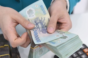 Khoảng 2 triệu tỷ đồng dư nợ cho vay bị ảnh hưởng bởi dịch bệnh, chiếm 23% tổng tín dụng toàn hệ thống.