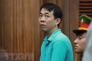 Bị cáo Nguyễn Minh Hùng (nguyên Chủ tịch Hội đồng quản trị kiêm Tổng giám đốc Công ty VN Pharma). (Ảnh: Thành Chung/TTXVN).