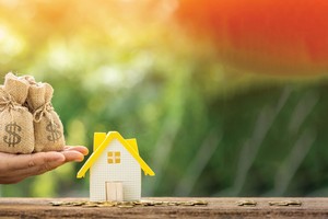 Tín dụng tiêu dùng: Đòi nợ còn những vết gợn 