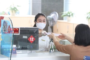 Nhiều ngân hàng đang rao bán tài sản đảm bảo cho các khoản nợ xấu.