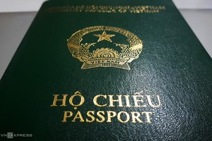 Hộ chiếu phổ thông hiện nay công dân đang sử dụng.