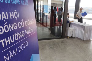 Đại hội muộn, doanh nghiệp có gì cho 2020?