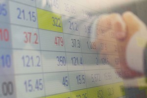 Mua bán công ty chứng khoán vẫn âm thầm diễn ra