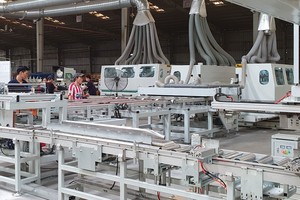 Nhà máy gạch nhựa SPC của Hoàng Gia Pha Lê tại Đồng Nai.