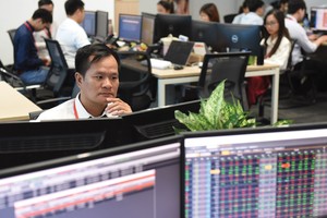 Trăn trở “giấc mơ chứng vàng” 