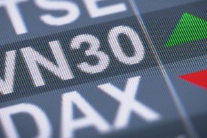 VN30, nên làm mới hay để lại?