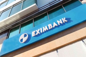 Covid-19 tái bùng phát vẽ lại bản kế hoạch lợi nhuận ngân hàng