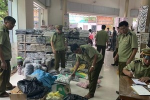 Một cuộc kiểm tra của lực lượng quản lý thị trường (ảnh minh họa).