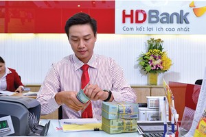 Từ đầu năm 2020 đến nay, HDBank phát hành lượng trái phiếu có tổng mệnh giá khoảng 8.500 tỷ đồng, mua lại trái phiếu giá trị khoảng 2.800 tỷ đồng.