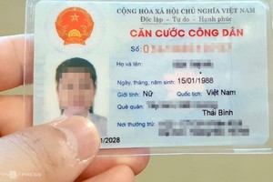 Thẻ căn cước công dân có mã vạch hiện chứa khoảng 20 thông tin.