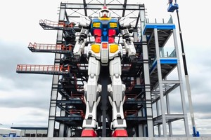 Nhật Bản chế tạo robot khổng lồ cao gần 20 m có thể tự bước đi, di chuyển