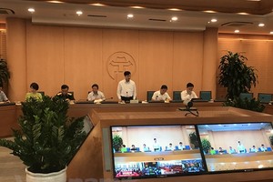 Phó Chủ tịch Ủy ban nhân dân thành phố Hà Nội Ngô Văn Quý phát biểu tại cuộc họp Ban chỉ đạo phòng chống dịch bệnh COVID-19 sáng 23/9. (Ảnh: Xuân Quảng/Vietnam+).