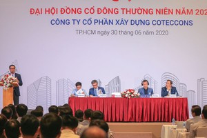 Sau Đại hội đồng cổ đông 2020 kết thúc trong sự hợp tác, Kusto tiếp tục tìm cách nắm quyền điều hành khi thay thế nhiều vị trí chủ chốt tại Coteccons.