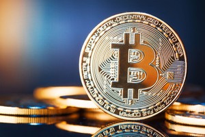 Giá Bitcoin hôm nay ngày 9/11: Tâm lý nhà đầu tư lạc quan, giá Bitcoin vững vàng trên mốc 15.000 USD