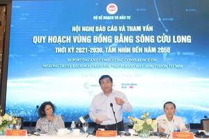 Bộ trưởng Bộ Kế hoạch và Đầu tư Nguyễn Chí Dũng đánh giá, quy hoạch vùng ĐBSCL là một việc làm mới và rất khó. Đây là lần đầu tiên chúng ta lập quy hoạch vùng, lần đầu tiên lập quy hoạch theo phương pháp tích hợp, đa ngành..