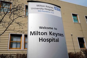 Bệnh viện Milton Keynes. Ảnh: BBC.