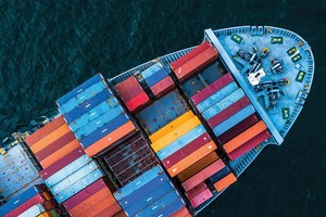 Chi phí thuê container loại 20 feet từ Việt Nam đi châu Âu tăng từ mức 1.200 - 1.500 USD/container lên 7.000 - 8.000 USD/container. Ảnh: Shutterstock.