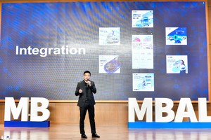 Ông Vũ Hồng Phú - Tổng Giám đốc MB Ageas Life tại buổi lễ ra mắt sản phẩm bảo hiểm trực tuyến trên MB App ngày 18/1/2021.