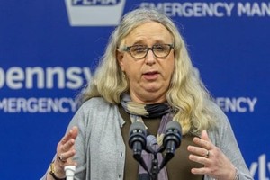 Tiến sỹ Rachel Levine được đề cử làm Thứ trưởng Bộ y tế Mỹ. (Nguồn: AP).