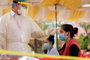 Campuchia phát hiện chủng virus biến thể mới SARS-CoV-2.