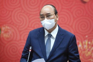 Thủ tướng yêu cầu Bộ Y tế báo cáo kế hoạch nhập khẩu và tiêm vaccine ngừa Covid-19