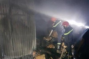 Hiện trường nơi xảy ra vụ cháy. (Ảnh: TTXVN phát).