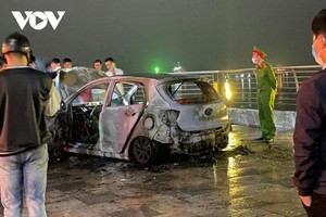 Lực lượng chức năng điều tra làm rõ nguyên nhân vụ việc.