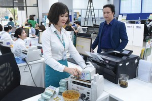 Dòng tiền mới của nhà đầu tư cá nhân trong nước vẫn đang chảy vào thị trường.