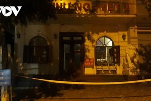 Khách sạn Như Nguyệt 2 được phong tỏa nghiêm ngặt.