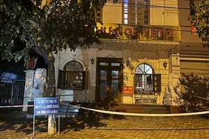 Khách sạn Như Nguyệt 2, thành phố Yên Bái đã ghi nhận tổng số 5 ca dương tính SARS-CoV-2, thuộc chủng vi rút biến thể Ấn Độ.