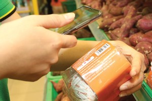 Thanh toán số ngày càng đi vào cuộc sống.