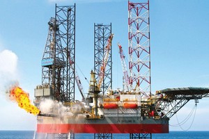 Trong thời gian giá dầu phục hồi, một số doanh nghiệp như PLX, OIL, TLP, BSR tăng tích trữ tồn kho.