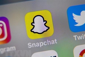 Biểu tượng Snapchat trên màn hình máy tính bảng. (Ảnh: AFP/TTXVN).