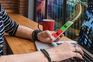 Dân Mỹ thích nằm nhà chơi chứng khoán?