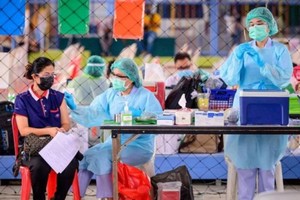 Ngày 7/6, Thái Lan bắt đầu chiến dịch tiêm chủng vaccine Covid-19 quy mô lớn nhất từ trước tới nay. Ảnh: BBC.