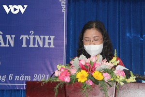 Bà Hồ Thị Hoàng Yến, tân Chủ tịch HĐND tỉnh Bến Tre phát biểu sau khi đắc cử.