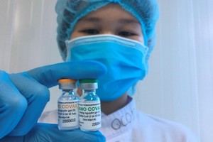 Vaccine Nanocovax báo cáo hiệu quả bảo vệ 90%, Nanogen xin cấp phép khẩn cấp