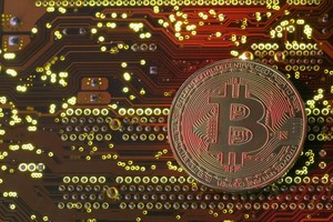 Giá Bitcoin hôm nay ngày 16/8: Hàng loạt đồng coin thăng hoa, vốn hóa thị trường áp sát cột mốc 2.000 tỷ USD 