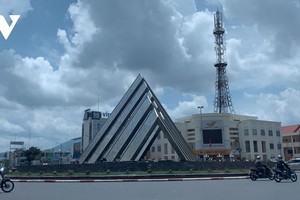 Tây Ninh tiếp tục giãn cách xã hội thêm 14 ngày.