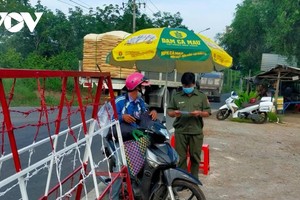 Huyện Phú Giáo sẽ bỏ bớt các chốt kiểm soát không cần thiết để tạo điều kiện cho người dân lưu thông.