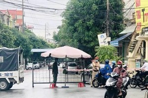 Từ 6h ngày 22/9, thành phố Phủ Lý sẽ lập các chốt kiểm soát tạm thời, người dân trong khu vực kiểm soát hạn chế đi lại và không ra ngoài trong trường hợp không thực sự cần thiết.