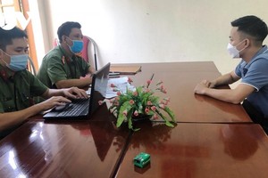 Nguyễn T.A khai nhận đăng tải thông tin lên trang facebook cá nhân chỉ để đùa giỡn.