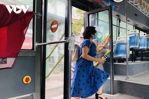 Đề xuất xe buýt được hoạt động với 50% biểu đồ chạy xe đã được Sở Giao thông vận tải Hà Nội phê duyệt.