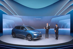 VinFast VF e34 - Mẫu xe ô tô điện đầu tiên của Việt Nam sẽ được bán với giá 690 triệu đồng