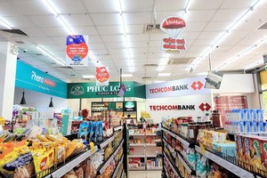 Các cửa hàng mini-mall tích hợp kiosk Phúc Long, dịch vụ ngân hàng Techcombank, dược phẩm Phano là một phần trong chiến lược Point of Life của Masan.