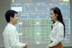 Trình độ của nhân sự ngành chứng khoán đã trưởng thành vượt bậc sau 21 năm TTCK đi vào vận hành.
